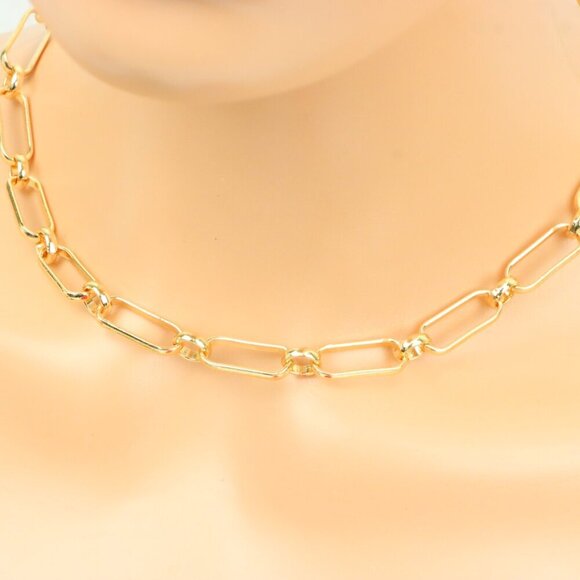 "Minimalist & Elegant Necklace Chain – Perfect for Women & Girls | UNVRC1570 - Picture 3 of 10